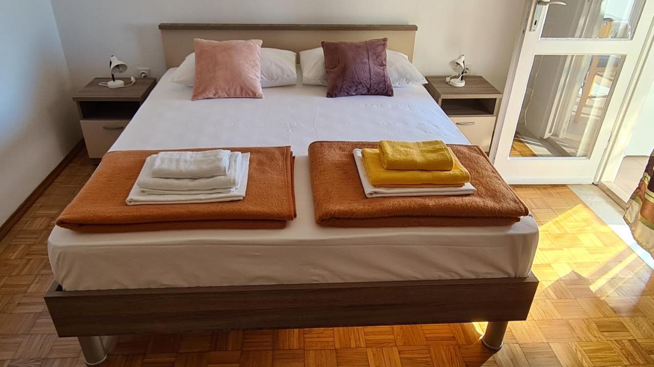 Apartments Kust Mlini Luaran gambar