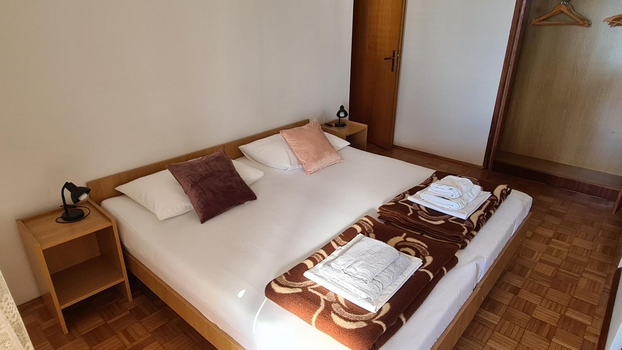Apartments Kust Mlini Bilik gambar