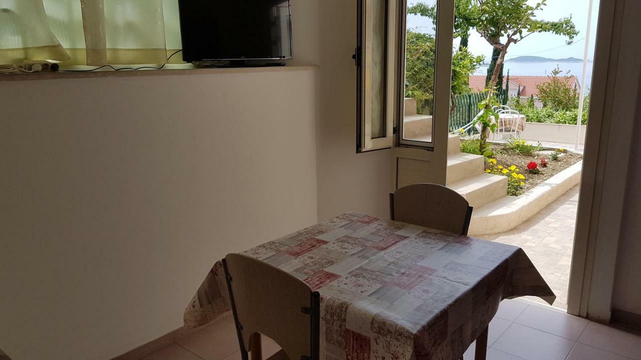 Apartments Kust Mlini Luaran gambar