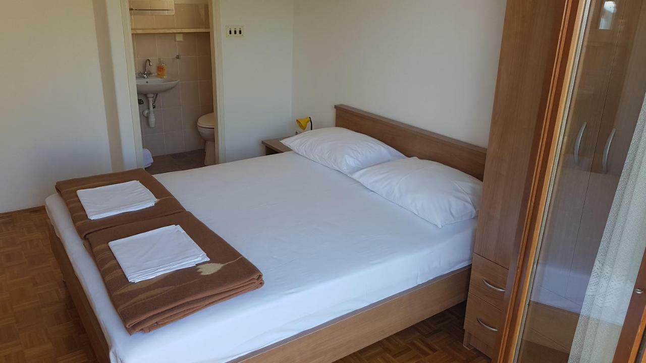 Apartments Kust Mlini Luaran gambar